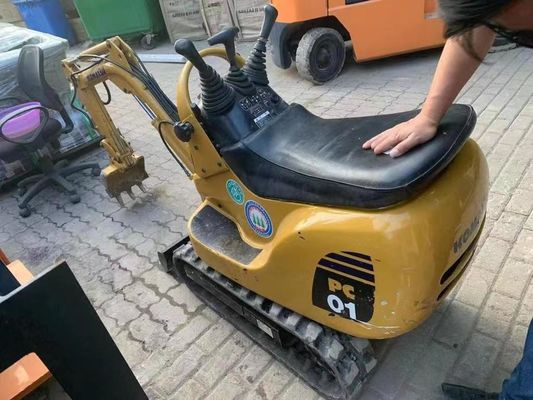 PC01 Kolor oryginalny Mini Ekskawator Komatsu do pracy w pomieszczeniach