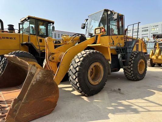 Stosowany ładowarka Komatsu WA380 6 Koła Kompaktna z dużą pojemnością ładowania