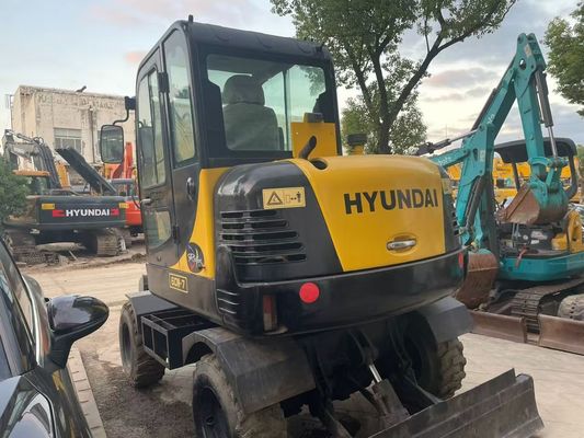 Używany Mini Hyundai R60W-7 Koparz na kółkach Stabilny i wydajny