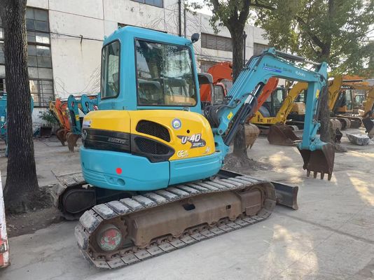 W Japonii używana mini koparka Kubota U40-5 z wydajnym systemem hydraulicznym
