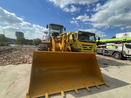 CAT 950H Wykorzystane ładowarki kołowe Wykorzystane ładowarki przednie na placu budowy w Afryce