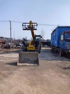 Oryginalny kolor Używane ręczniki teleskopiczne XCMG XT680-170 Stabilna eksploatacja