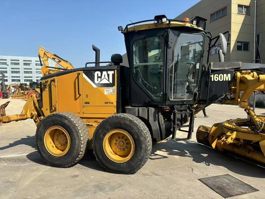 Oryginalny Japoński Caterpillar 160M w doskonałym stanie.