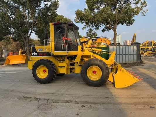 Oryginalny Japoński używany Komatsu WA100-1 Ładowarki kołowe pracujące w ogrodzie