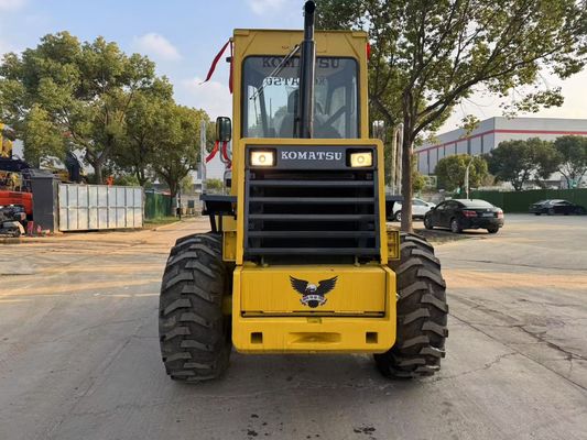 Oryginalny Japoński używany Komatsu WA100-1 Ładowarki kołowe pracujące w ogrodzie