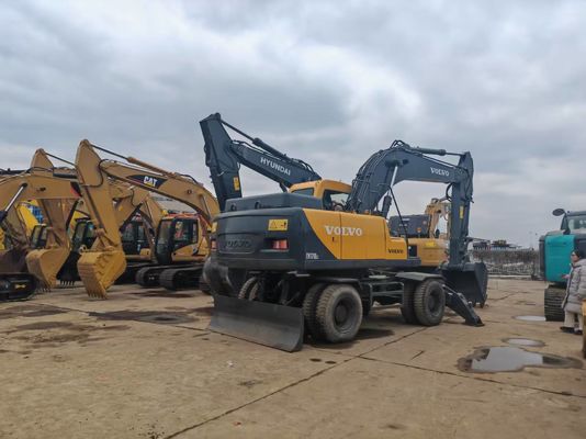 Używane Volvo EW170BLC kołowe koparki na gorąco w Ameryce Południowej