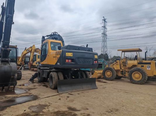 Używane Volvo EW170BLC kołowe koparki na gorąco w Ameryce Południowej