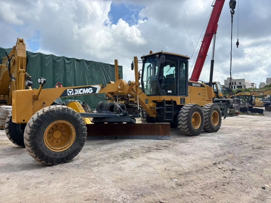 Doskonały stan używany XCMG GR2403 Grader z hydraulicznym rozrywaczem do sprzedaży