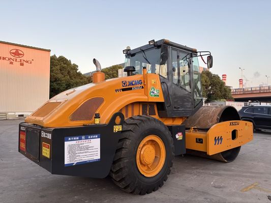 Używany XCMG XS223J kompaktor jednoburbowy Łatwe obsługiwanie i dobry stan